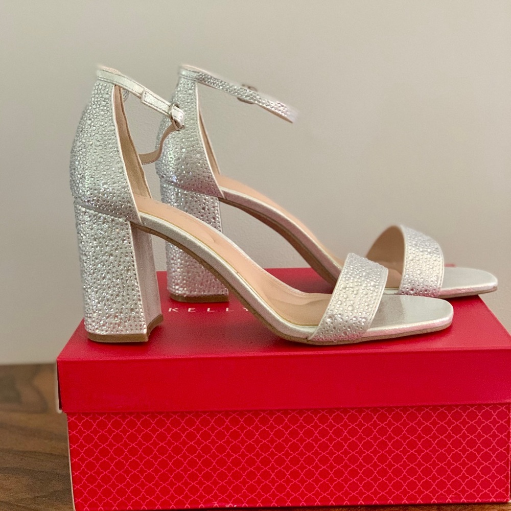 New Kelly & Katie Capital Sandal Block Heel, Silver, Women’s Size 9